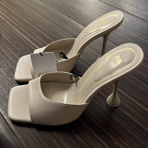 Zara heels - Picture 2 of 3